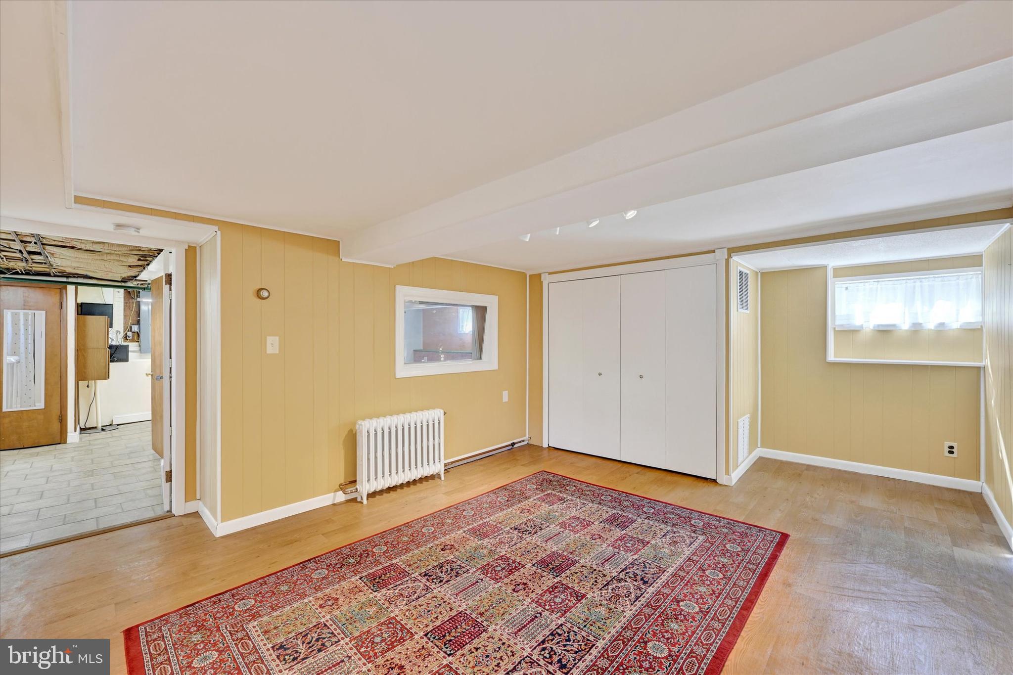 PARKVILLE - Residential