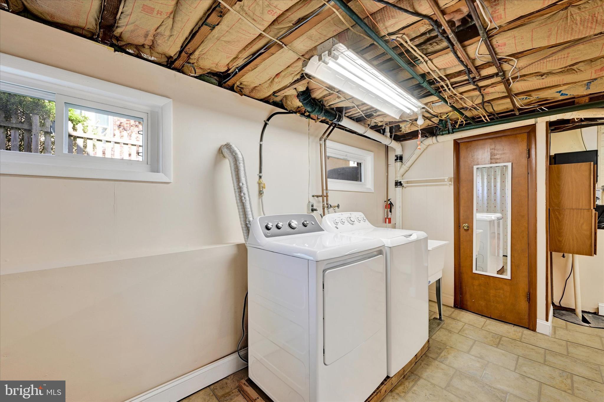 PARKVILLE - Residential