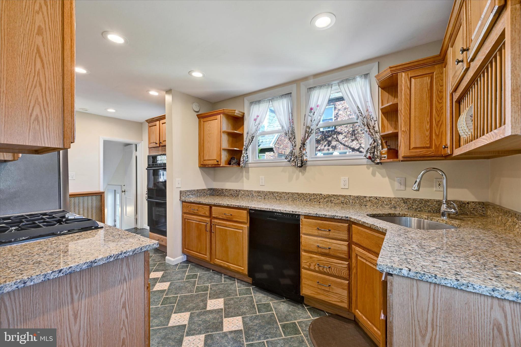 PARKVILLE - Residential