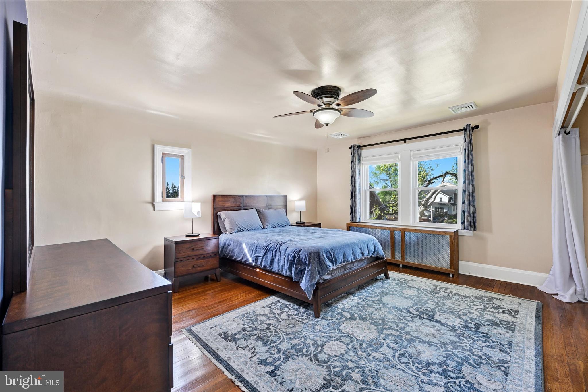 PARKVILLE - Residential