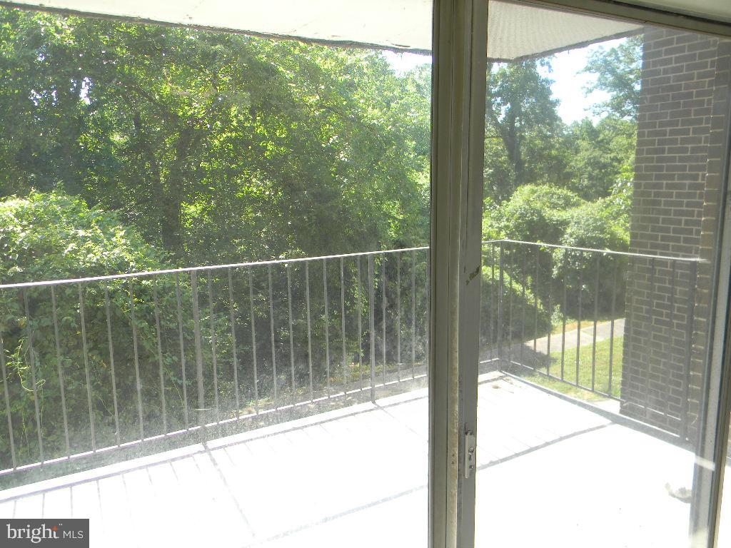 PARKWAY CONDOMINIUMS - Residential