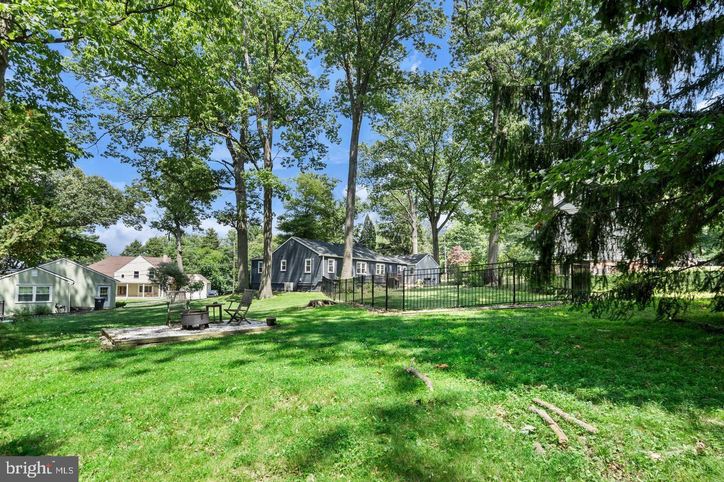 305 IRISH ROAD