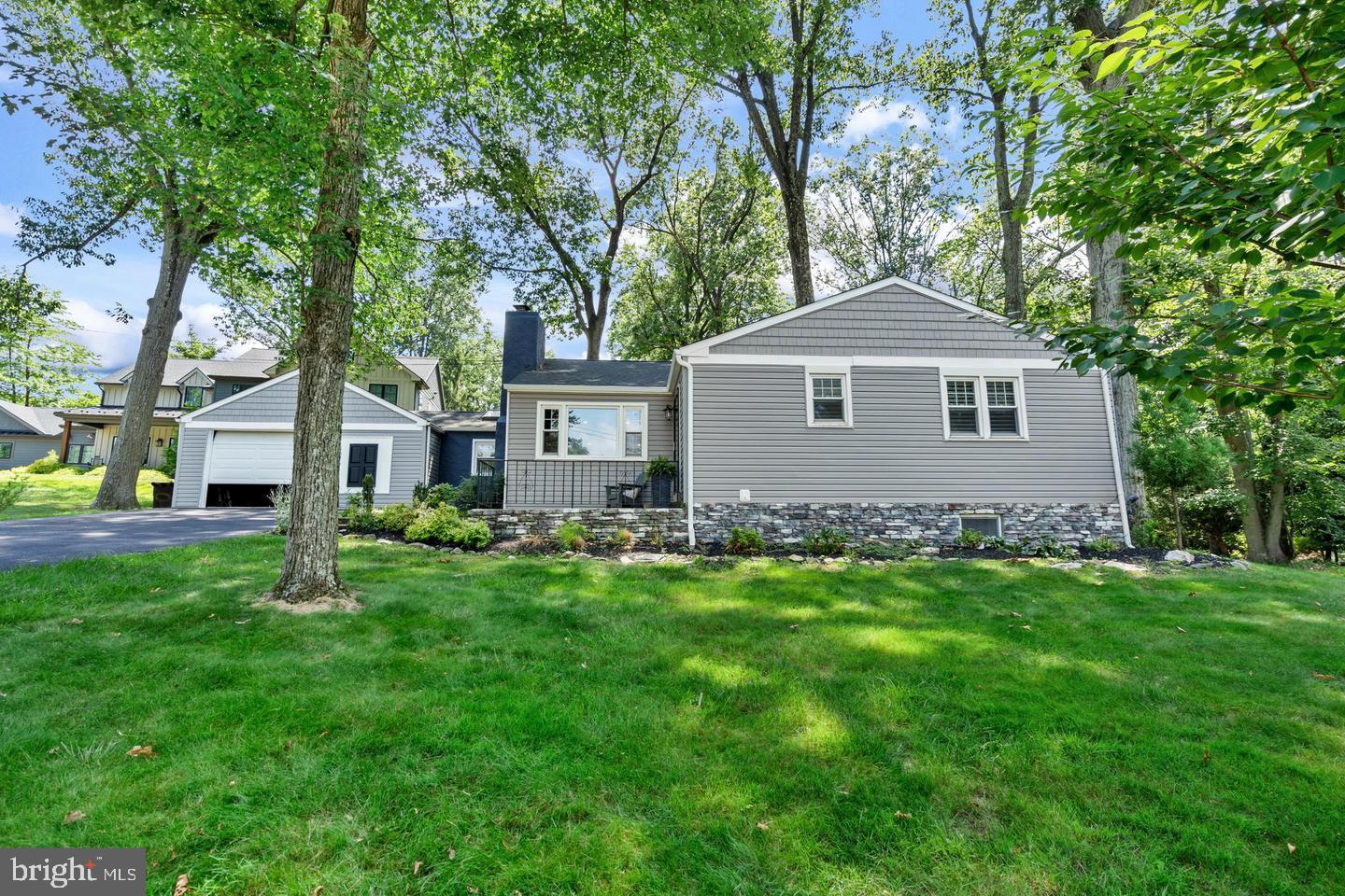305 IRISH ROAD