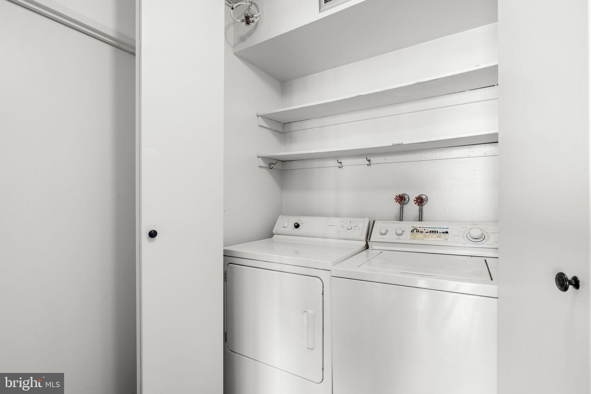 WASHINGTON SQ WEST - Residential