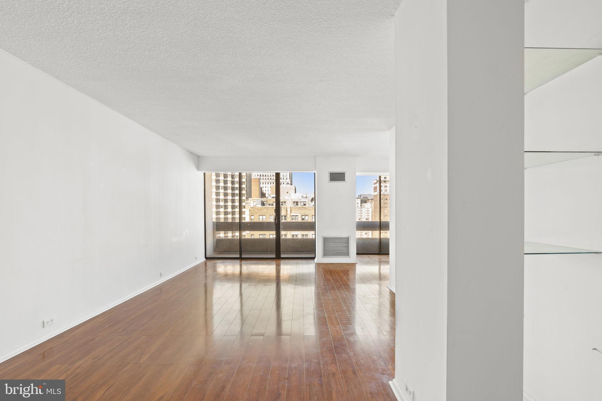 WASHINGTON SQ WEST - Residential