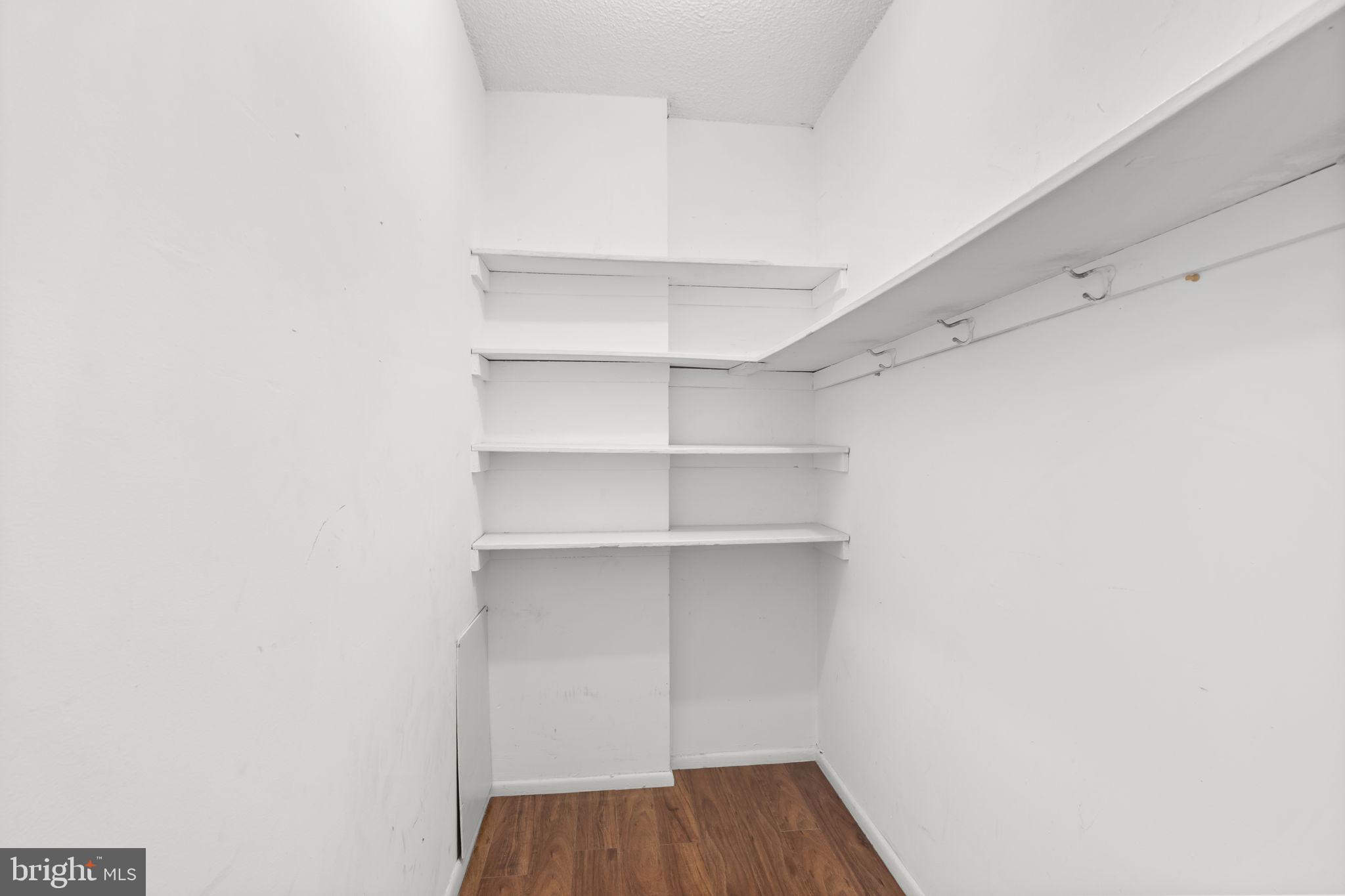 WASHINGTON SQ WEST - Residential