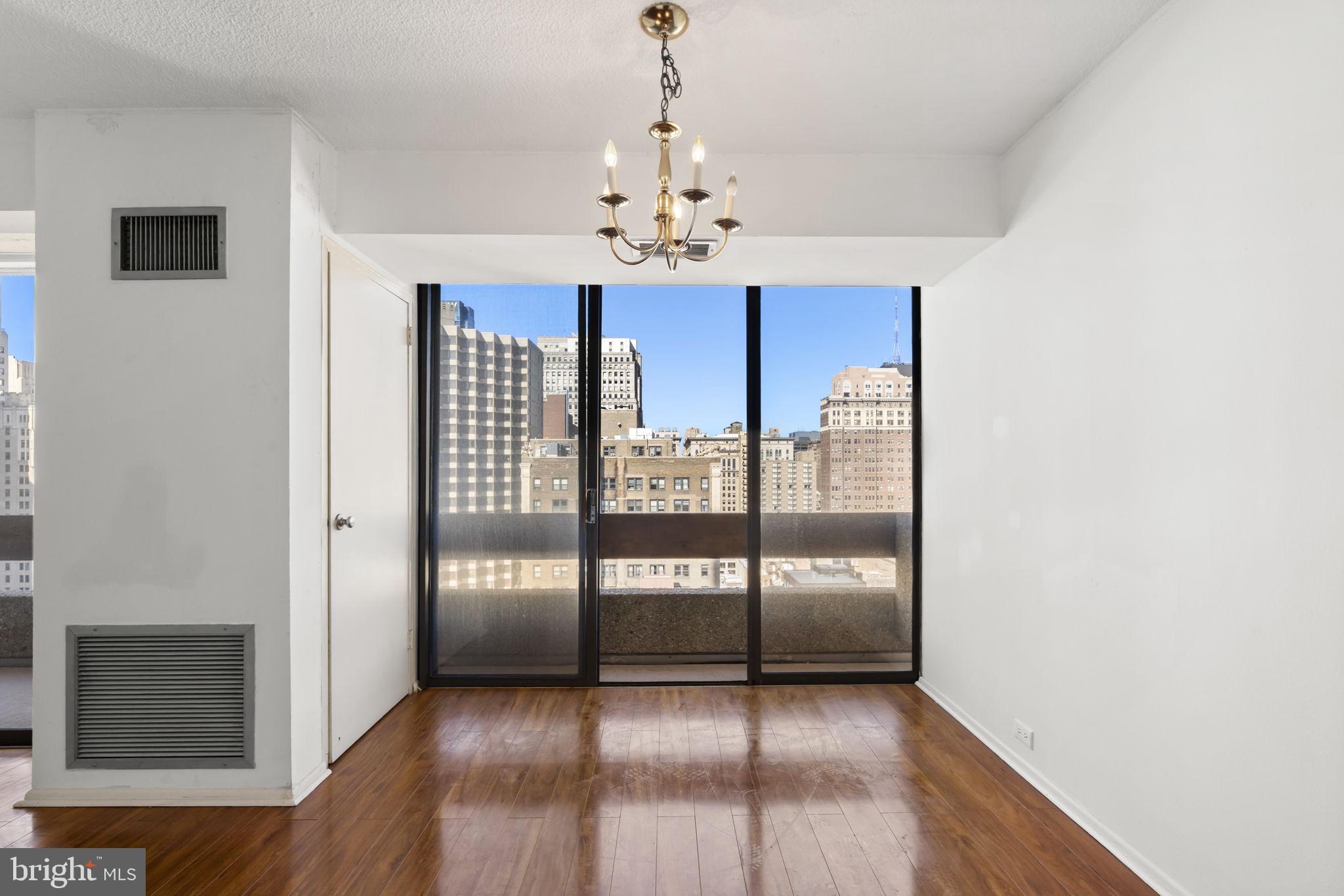 WASHINGTON SQ WEST - Residential