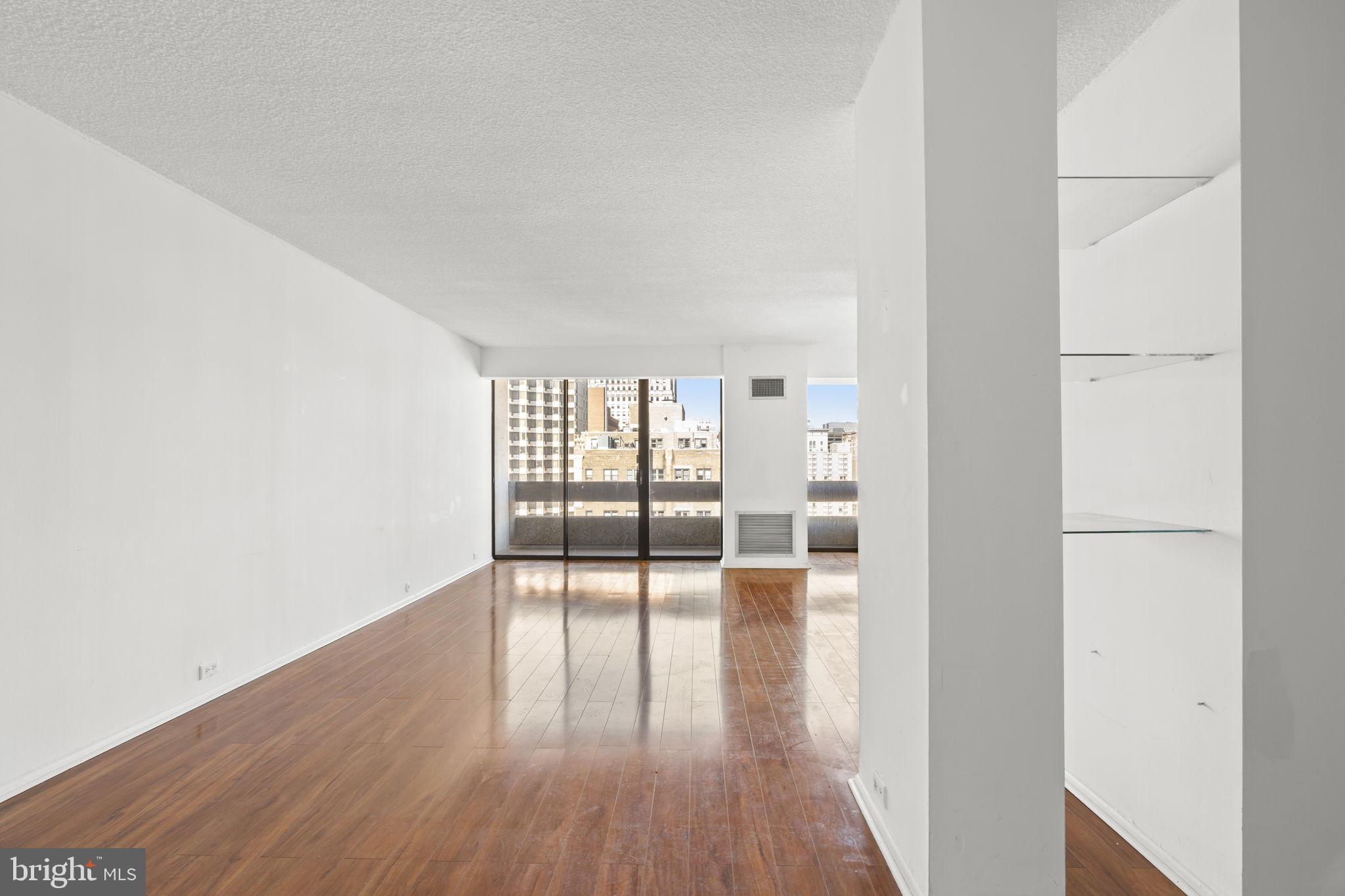 WASHINGTON SQ WEST - Residential