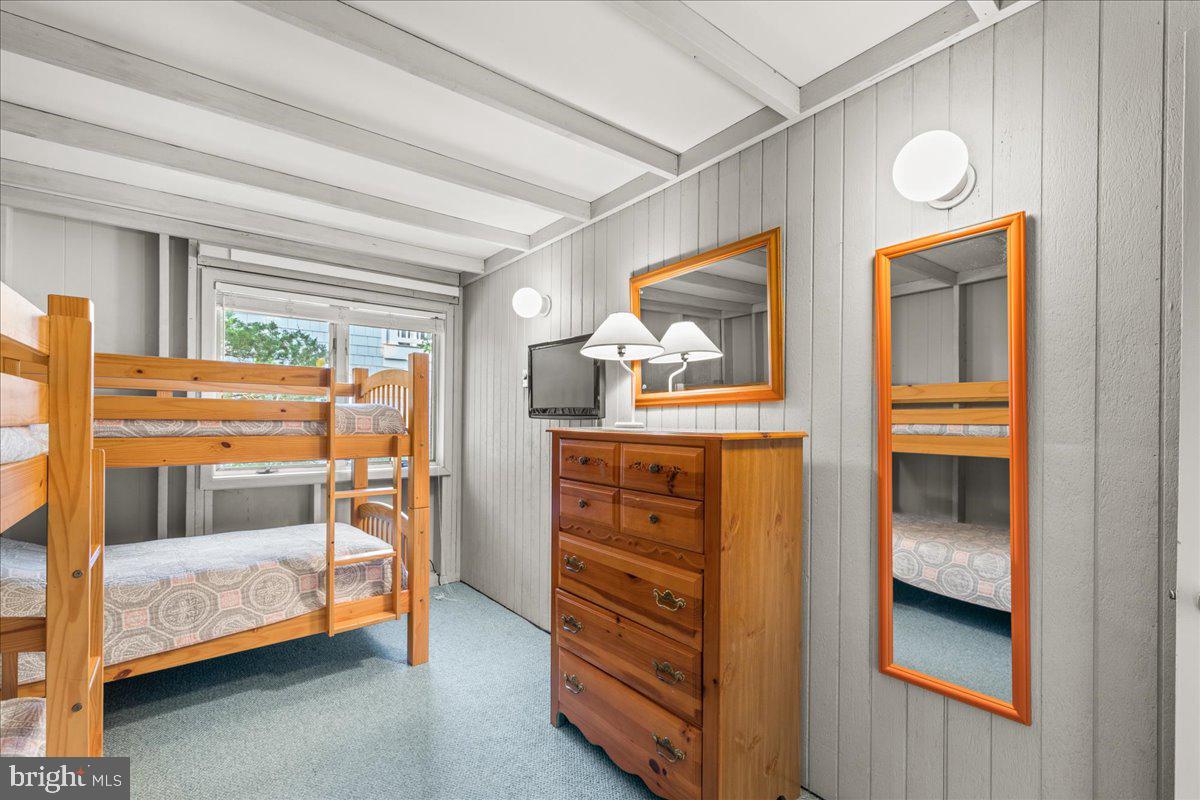 OCEAN VILLAGE - Residential