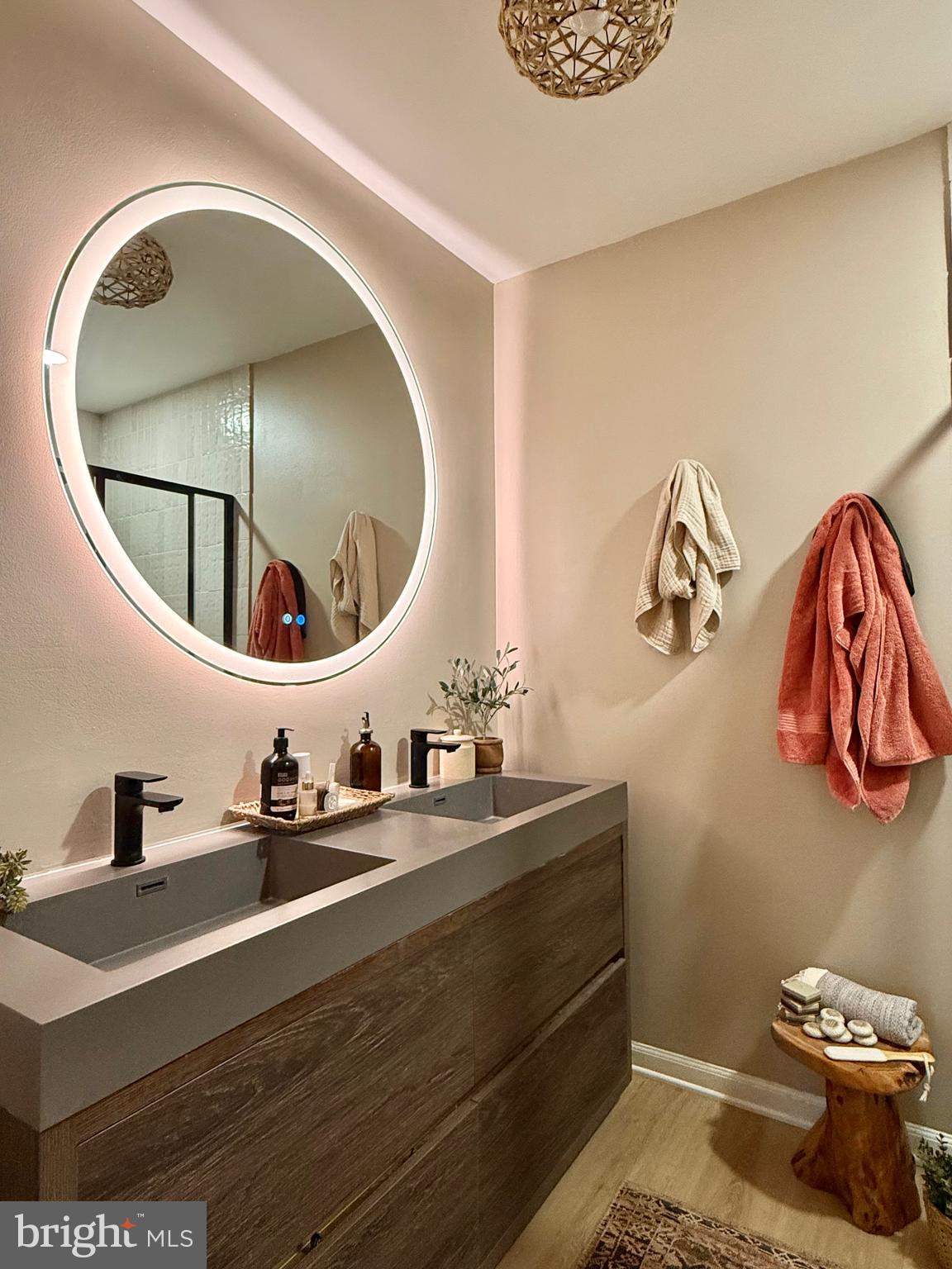 PROVIDENCE VIEW - Residential Lease