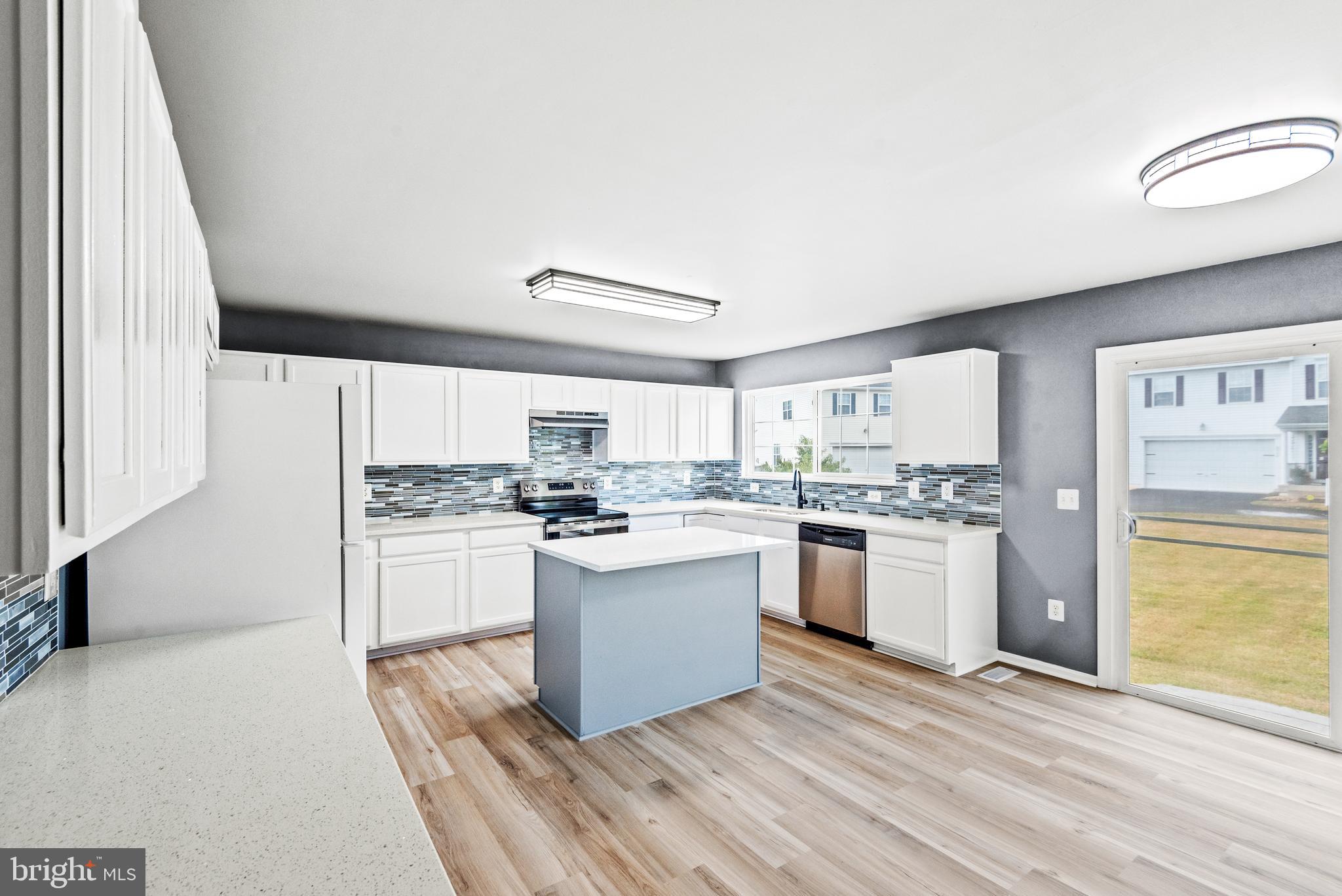 ENGLAND RUN NORTH - Residential