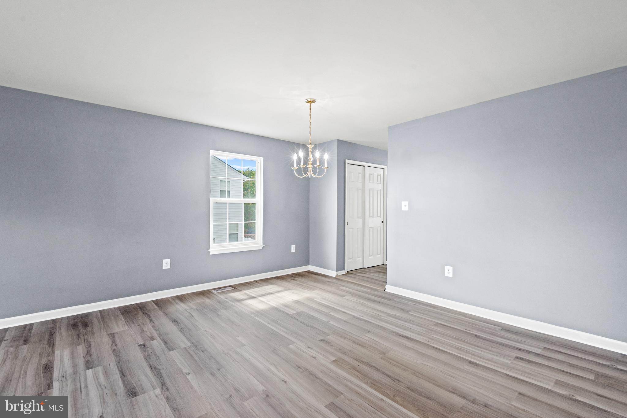 ENGLAND RUN NORTH - Residential