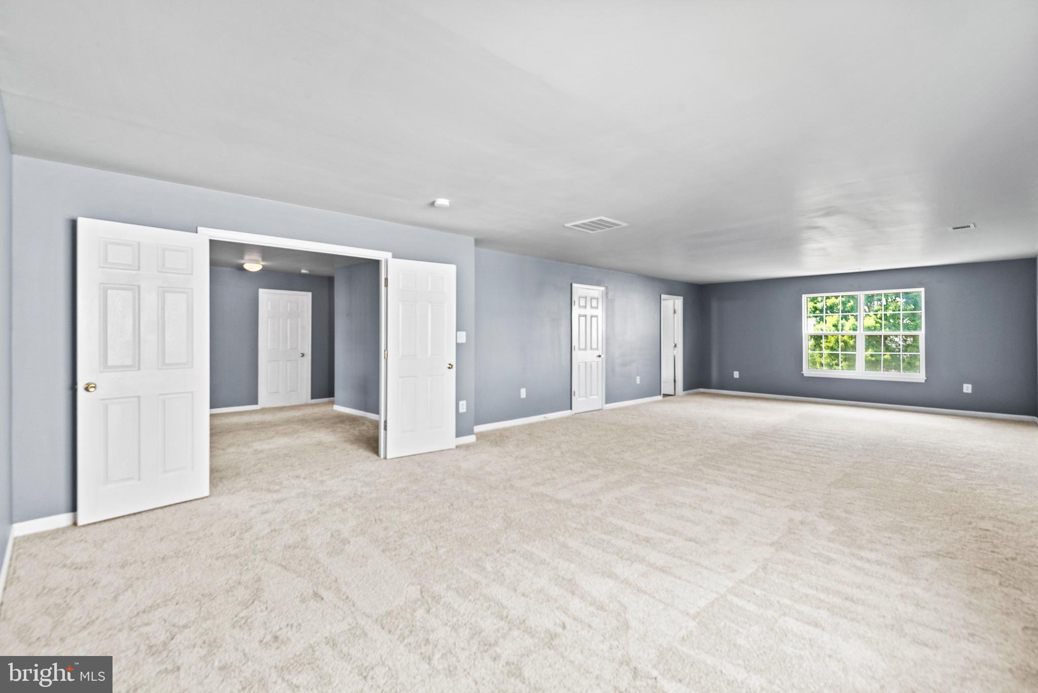 ENGLAND RUN NORTH - Residential