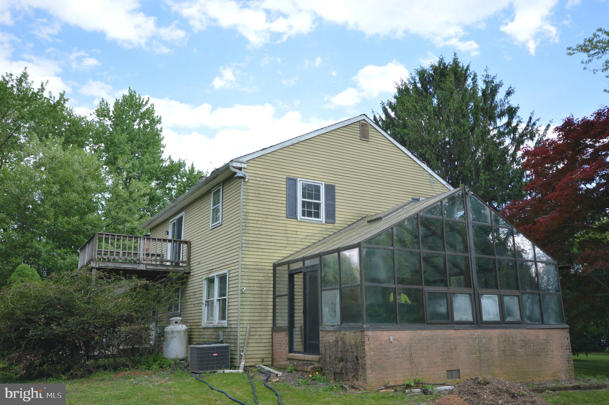 749 STREET ROAD