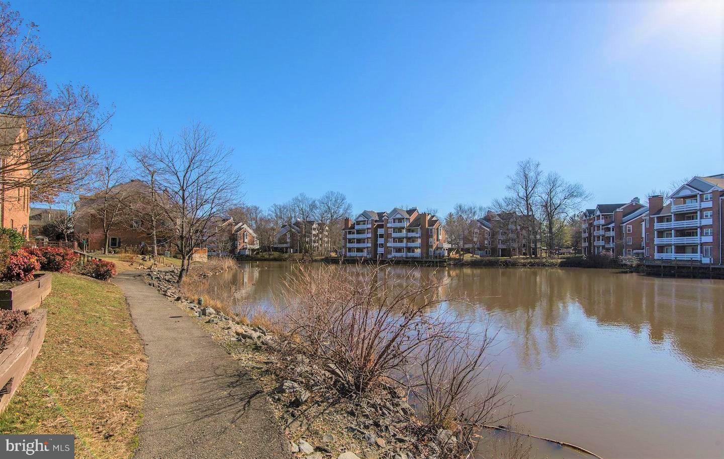 YACHT CLUB AT SEQUOIA VILLAGE - Residential Lease