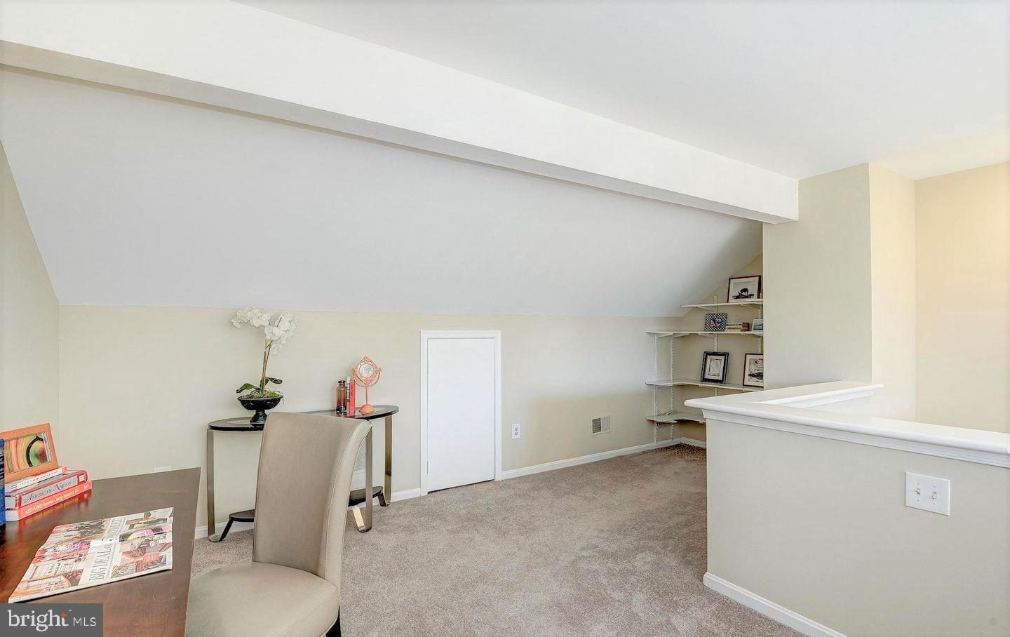 YACHT CLUB AT SEQUOIA VILLAGE - Residential Lease