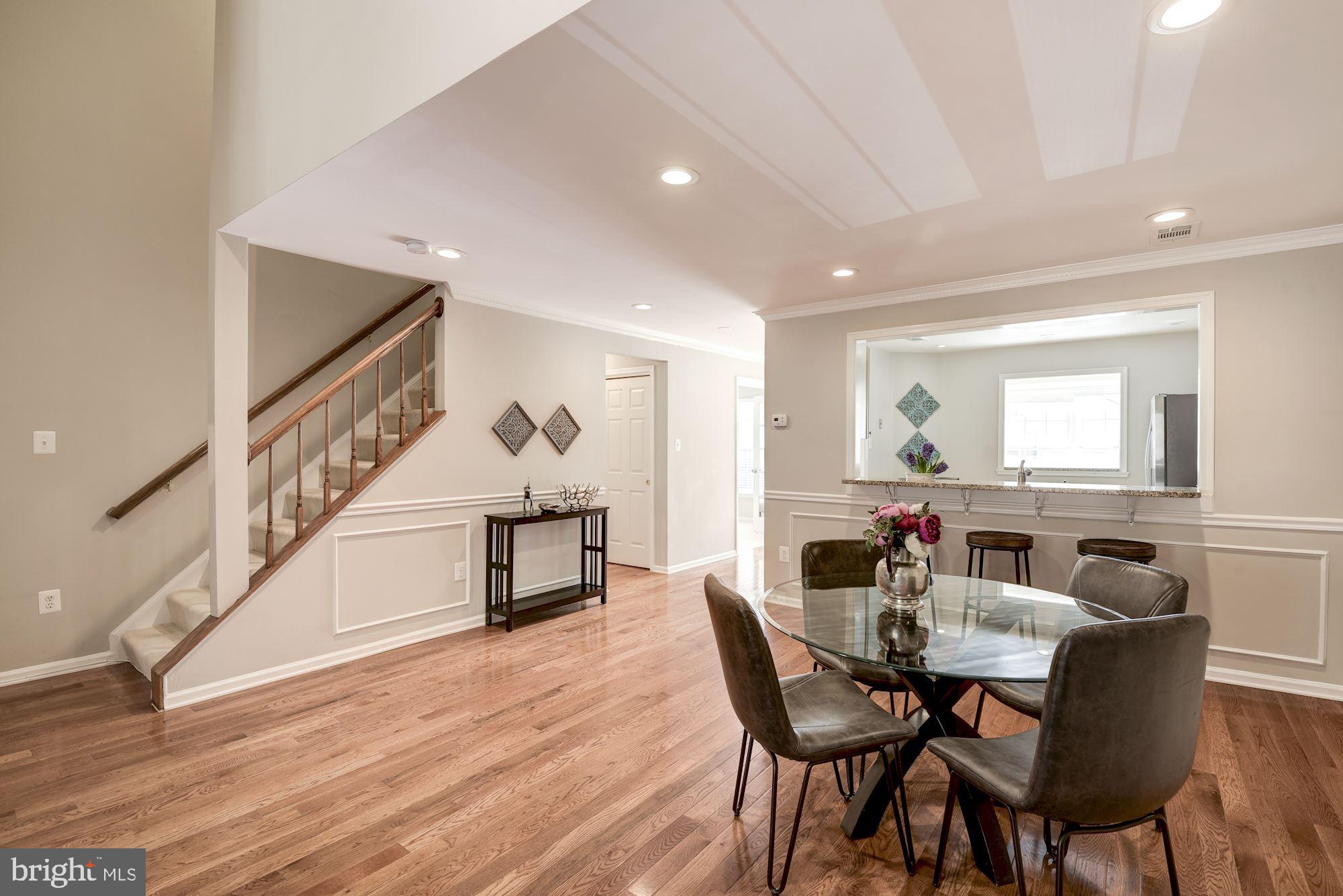 LUXBERRY COURTS - Residential