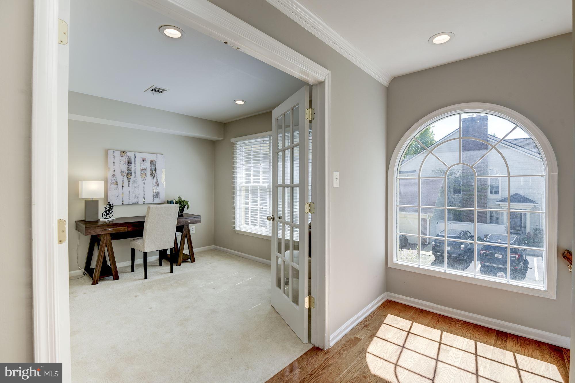 LUXBERRY COURTS - Residential