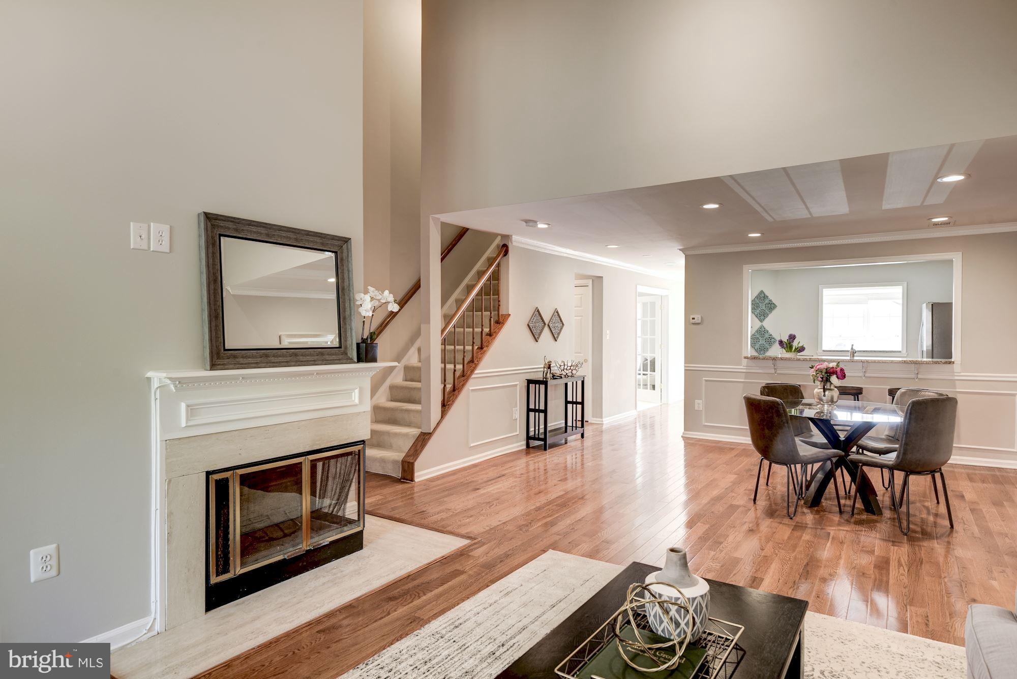 LUXBERRY COURTS - Residential