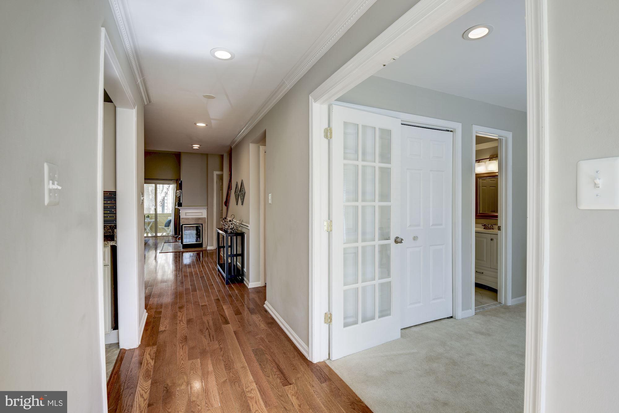 LUXBERRY COURTS - Residential