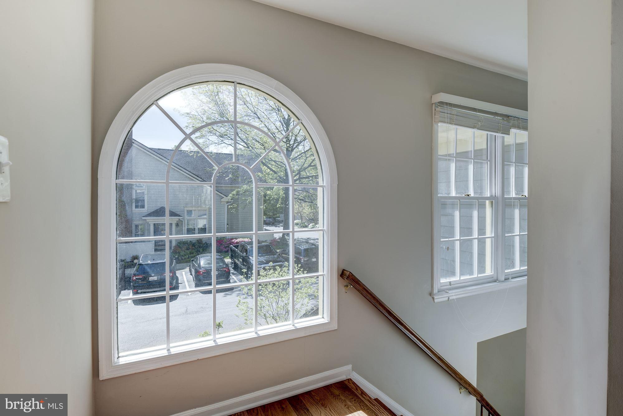 LUXBERRY COURTS - Residential