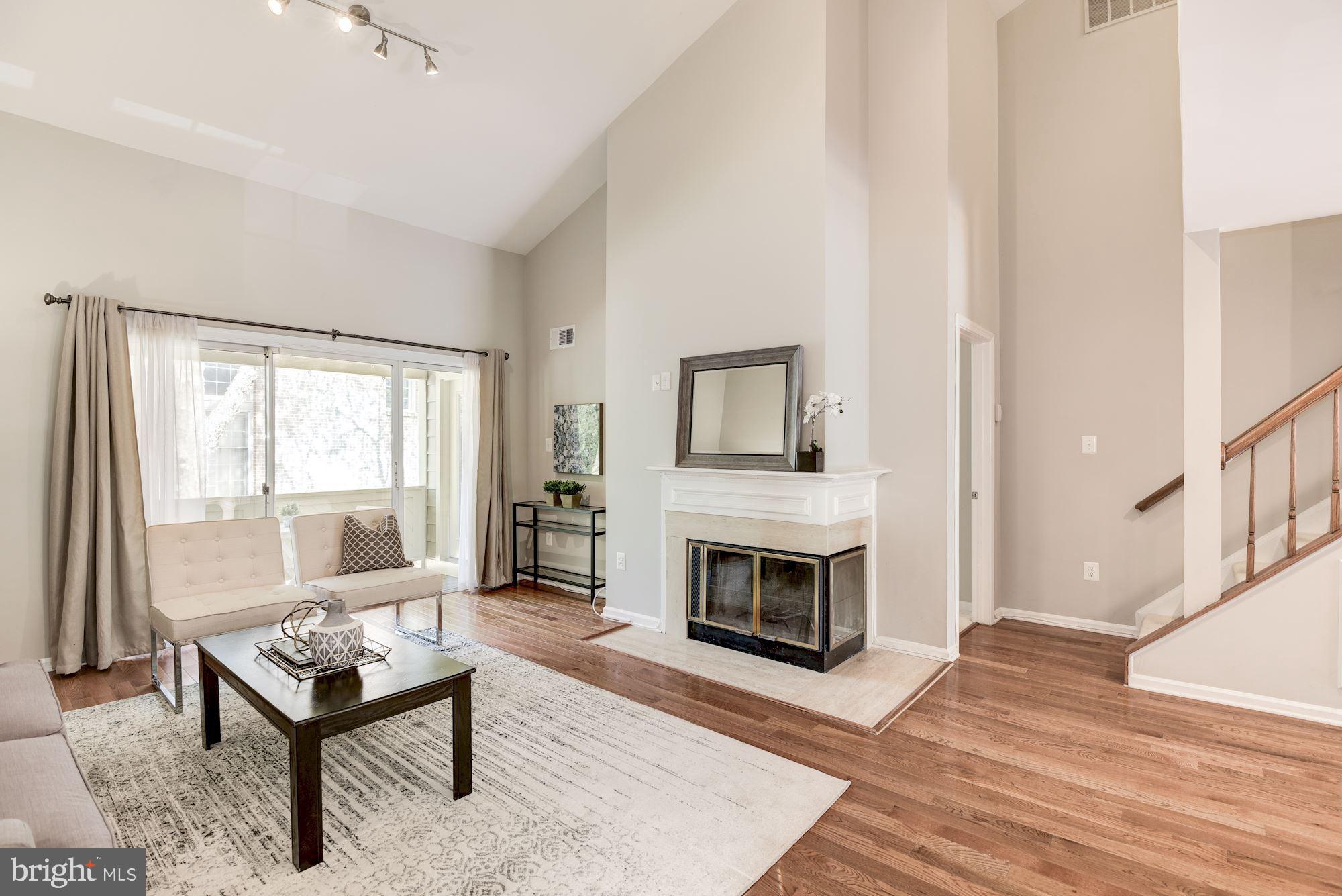 LUXBERRY COURTS - Residential