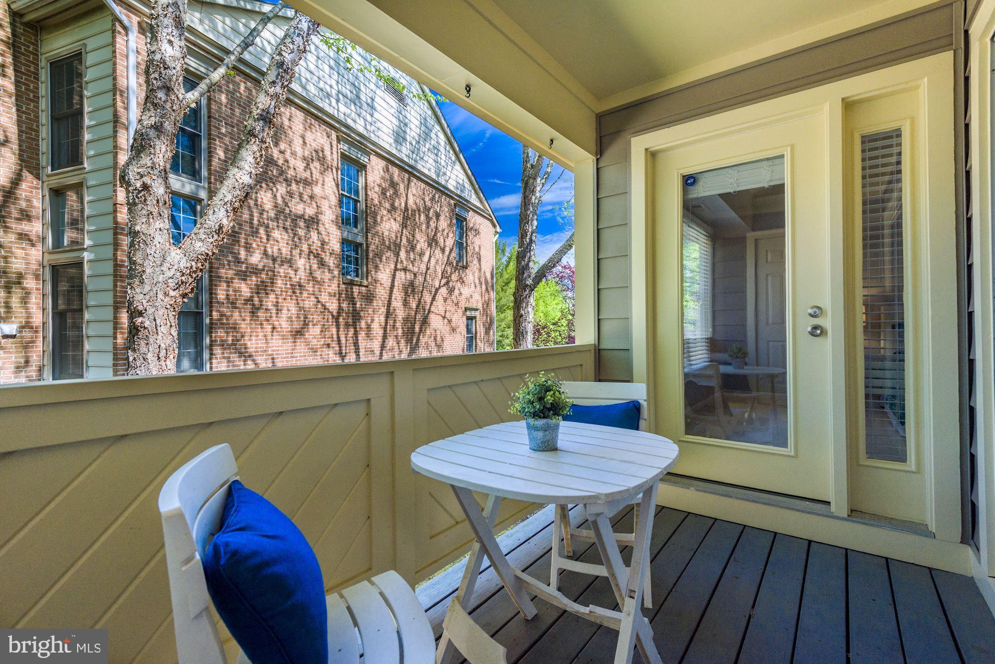 LUXBERRY COURTS - Residential