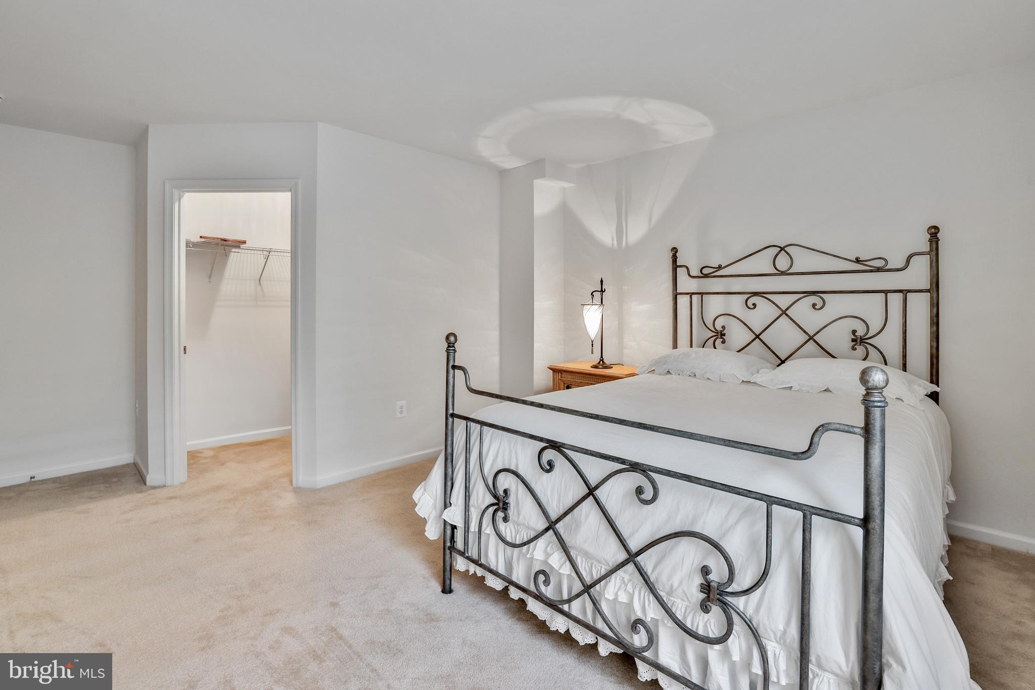 RASPBERRY FALLS - Residential