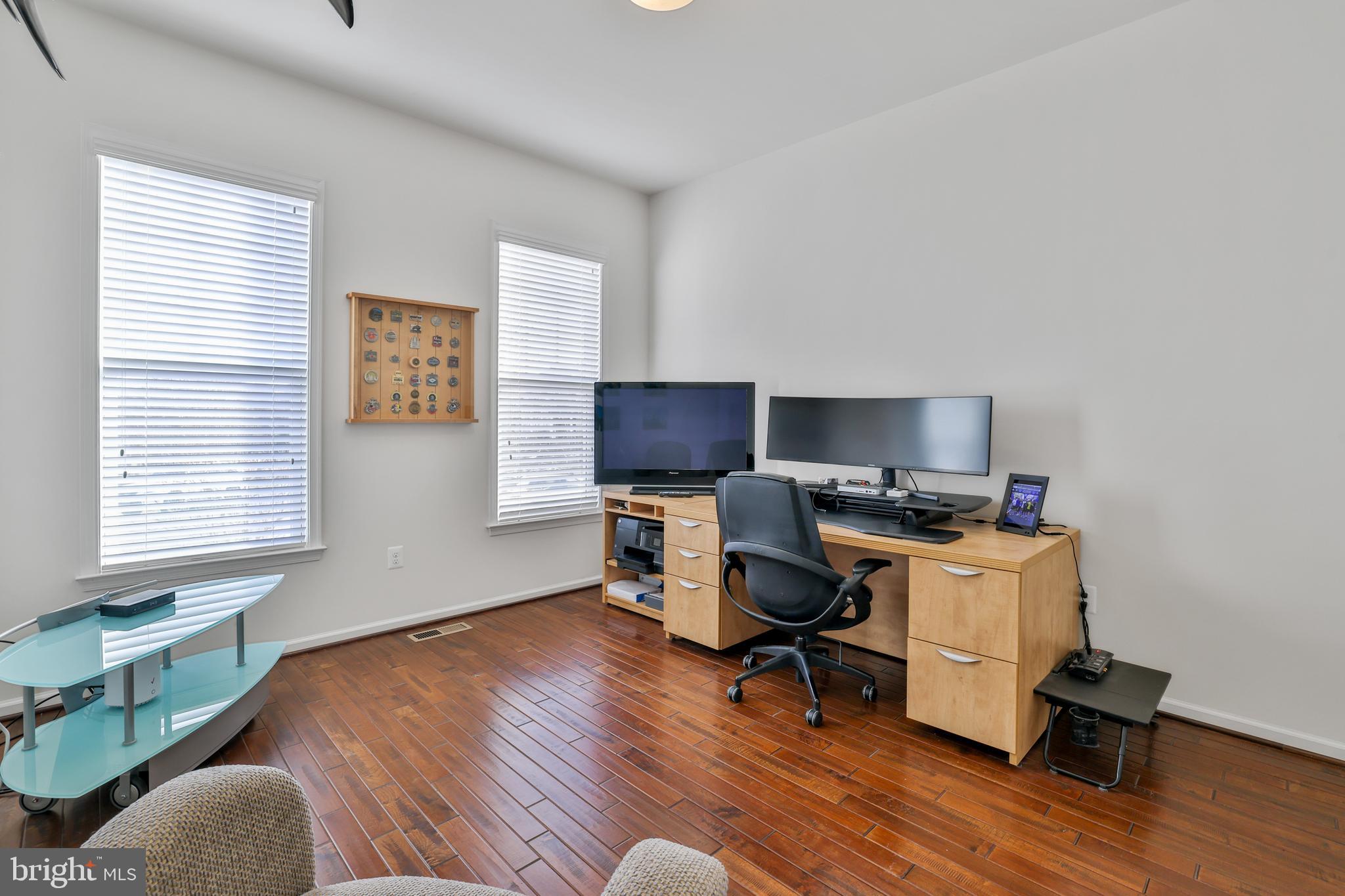 RASPBERRY FALLS - Residential