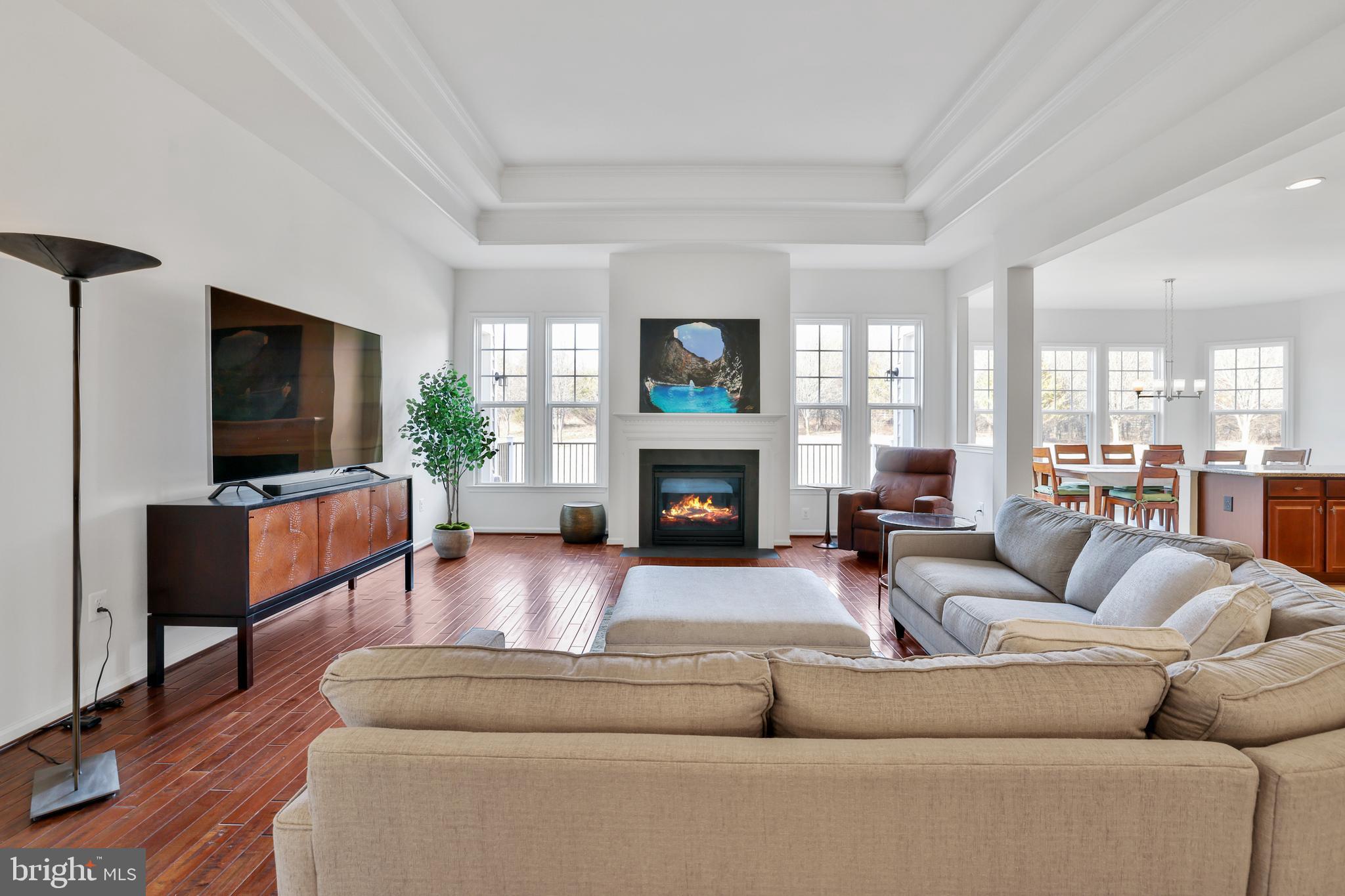 RASPBERRY FALLS - Residential