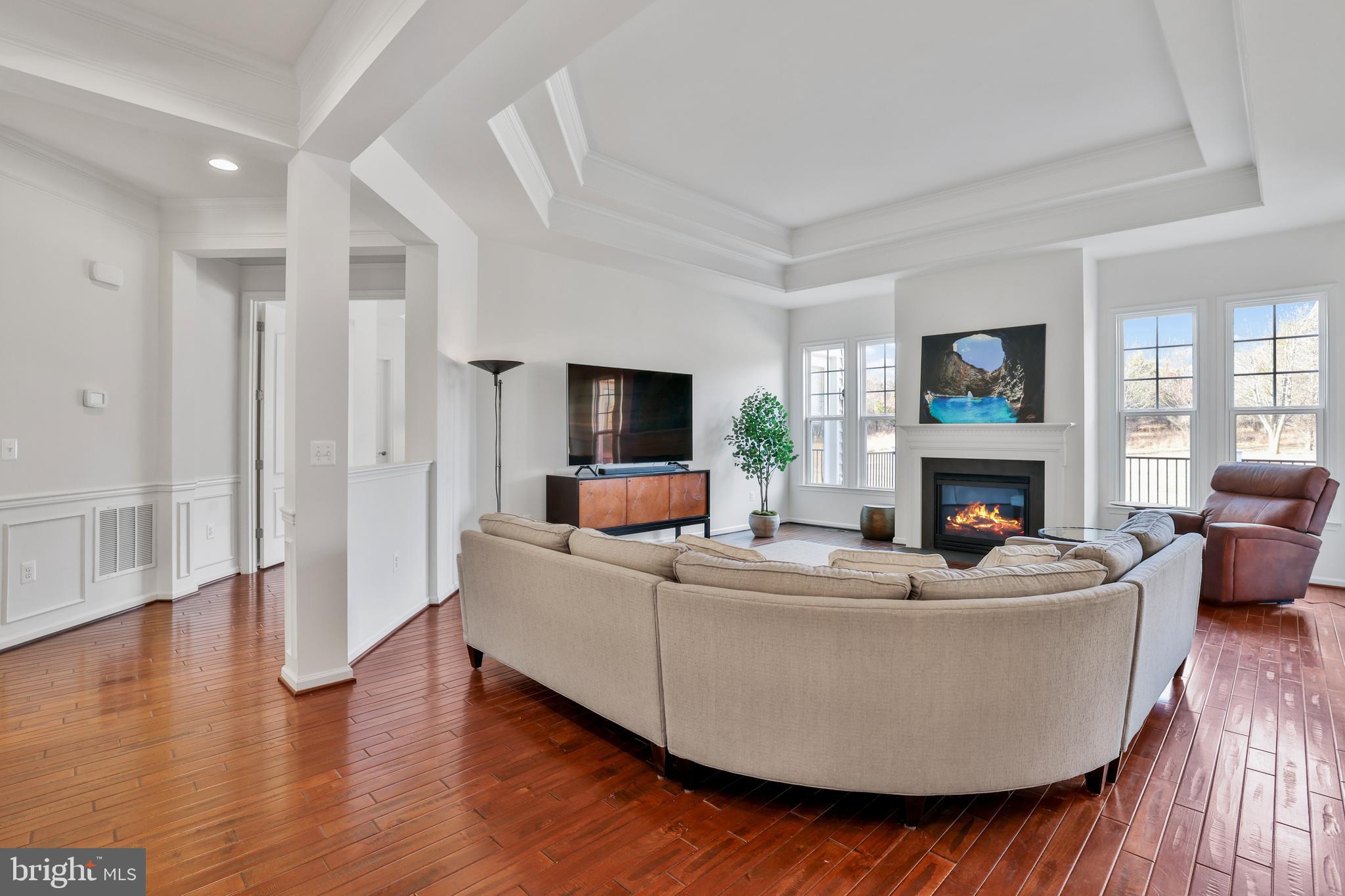 RASPBERRY FALLS - Residential