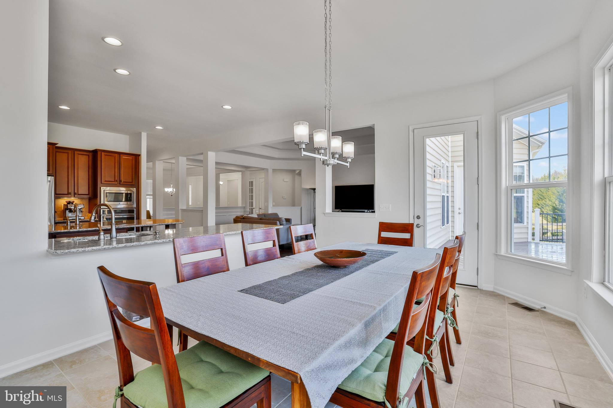 RASPBERRY FALLS - Residential