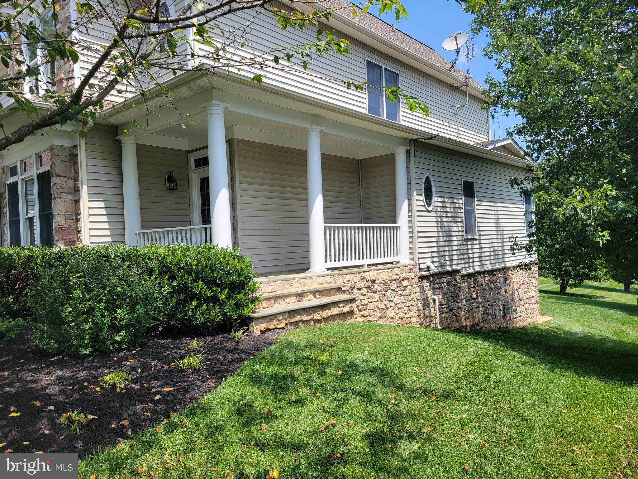 3512 WINDING PATH COURT