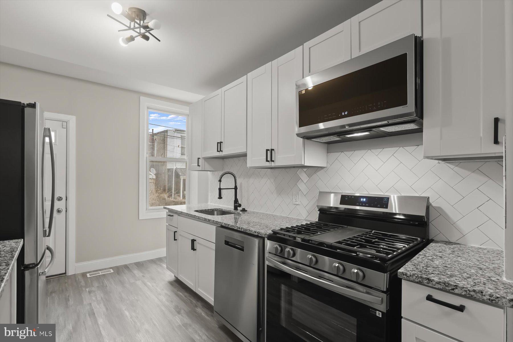 AUCHENTOROLY TERRACE - Residential