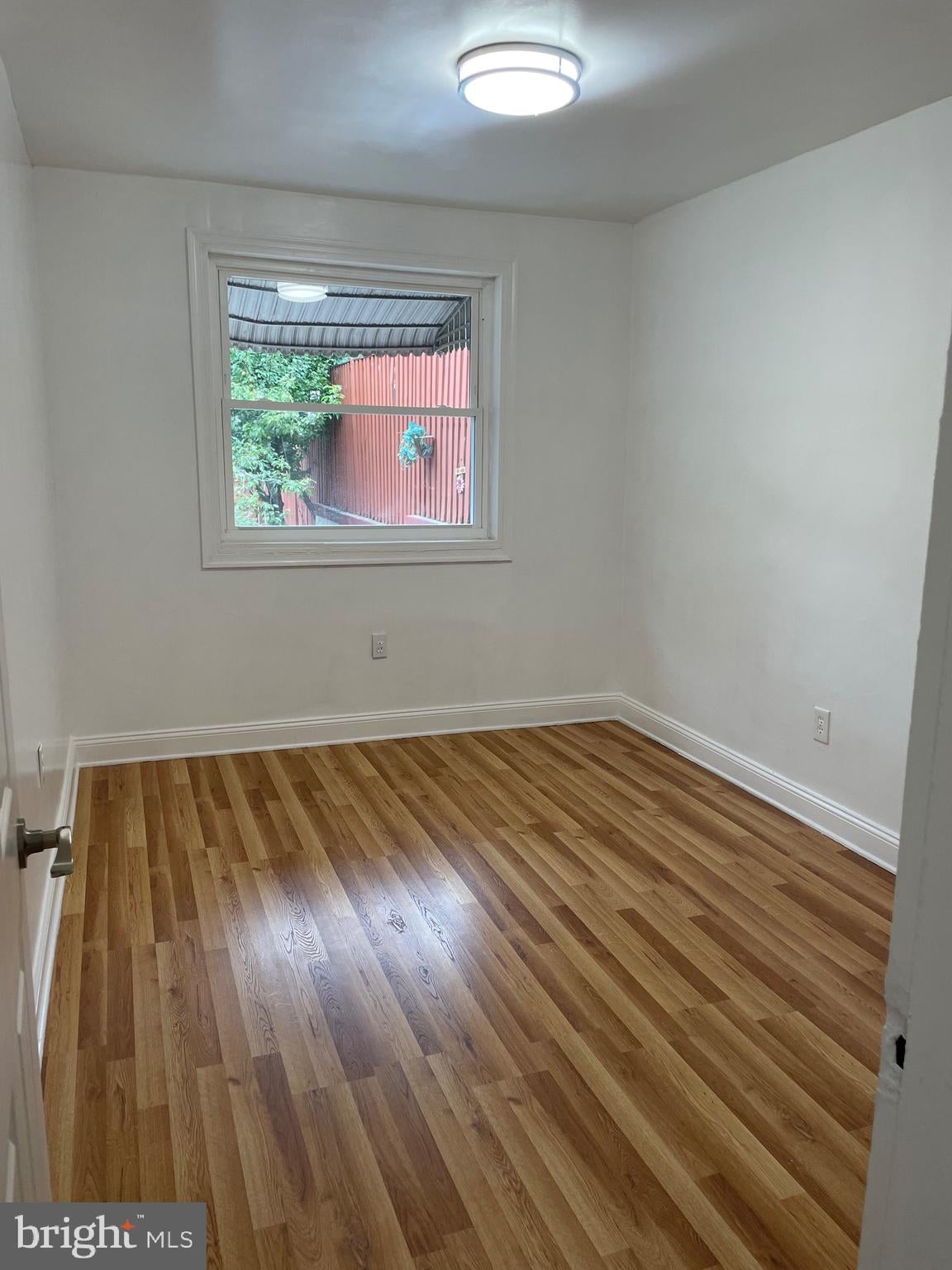 2206 15TH STREET NE