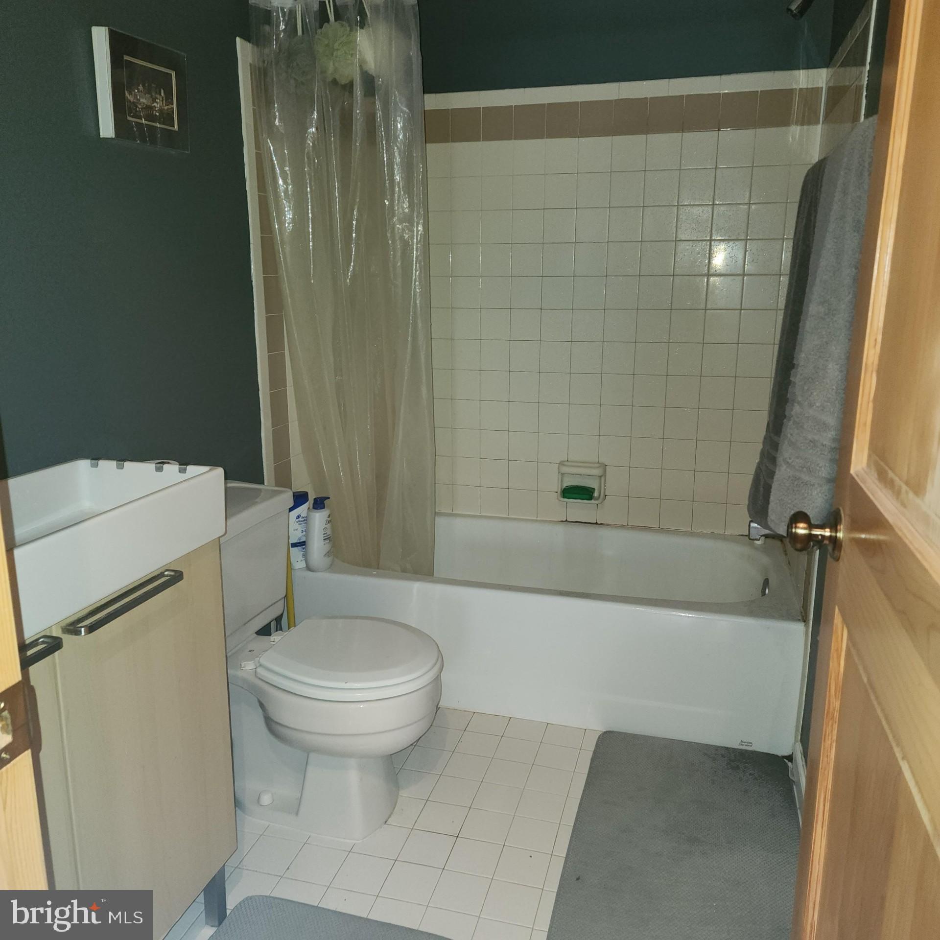 VILLAGE OF DORSEY SEARCH - Residential Lease