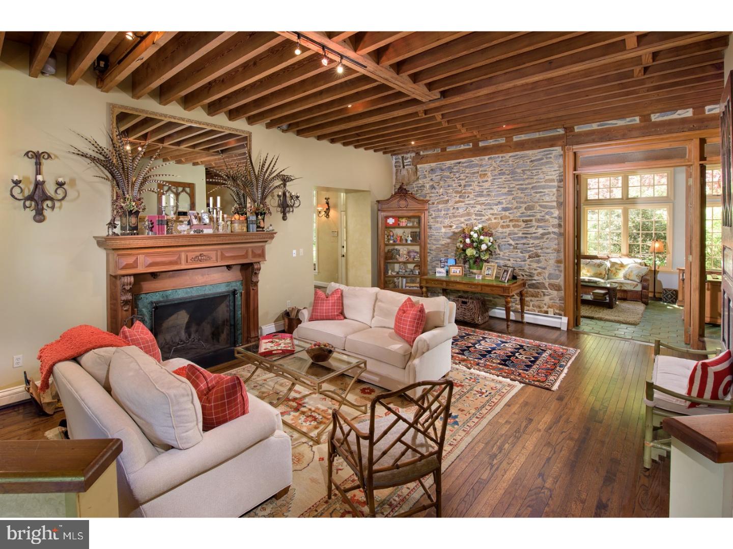 STONEGATE - Residential