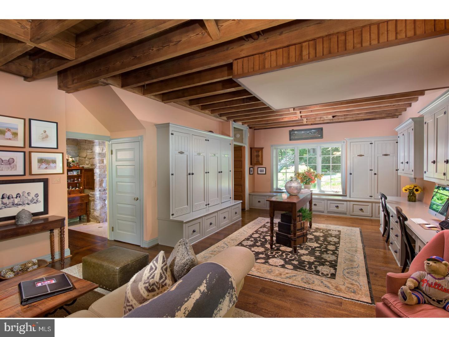 STONEGATE - Residential