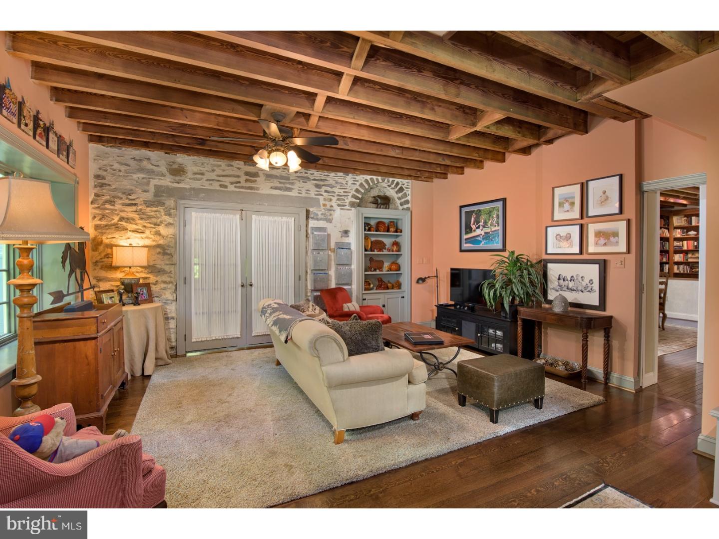 STONEGATE - Residential