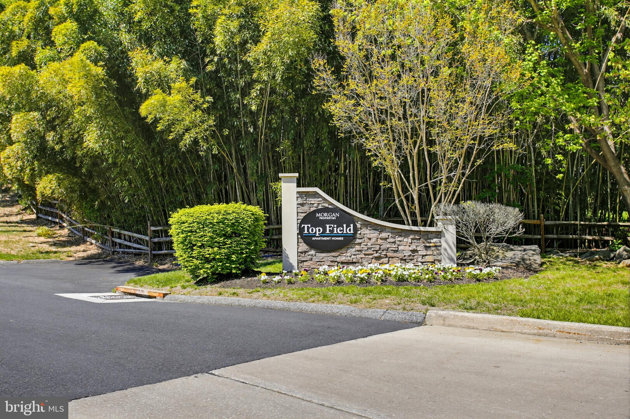 TOPFIELD - Residential