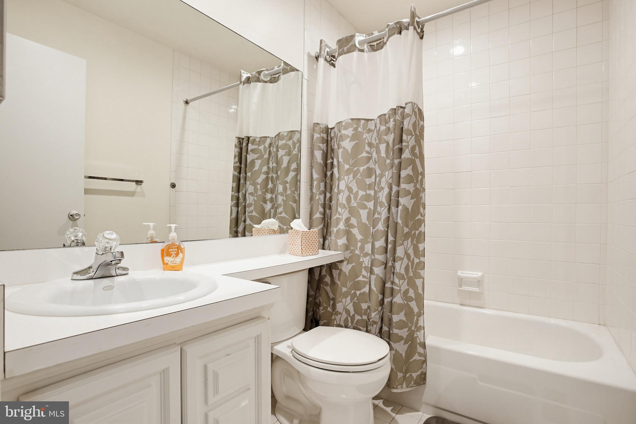 TOPFIELD - Residential