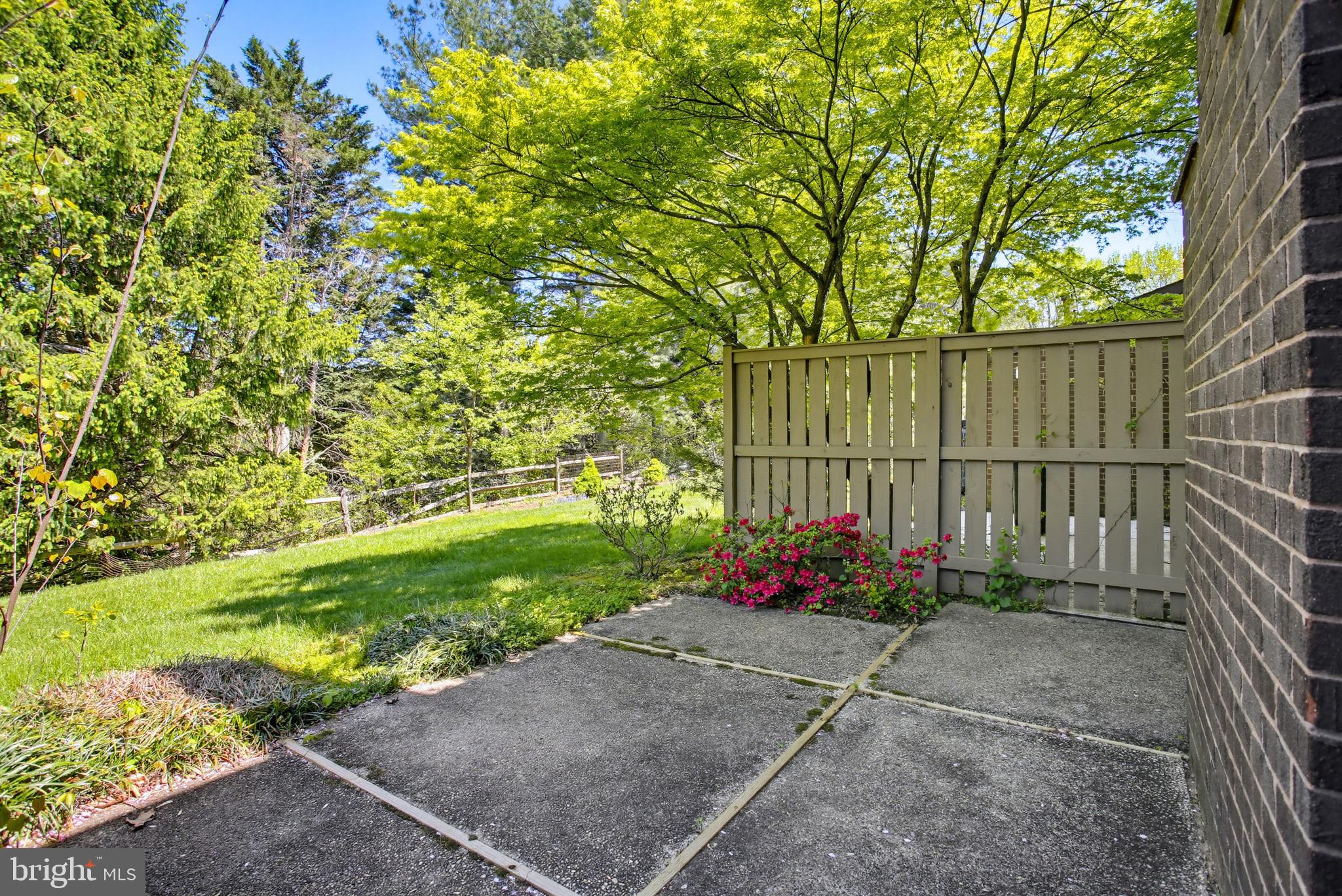 TOPFIELD - Residential