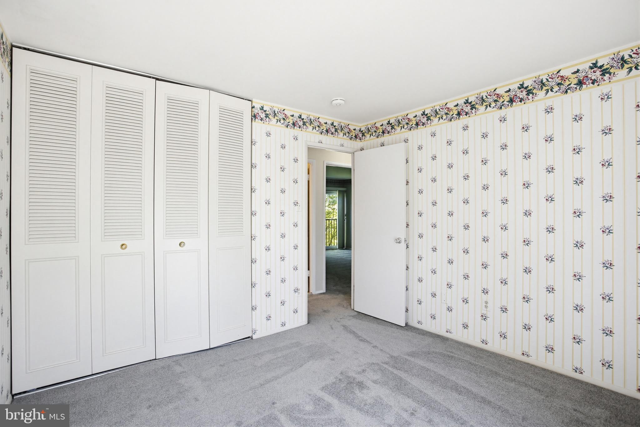 TOPFIELD - Residential