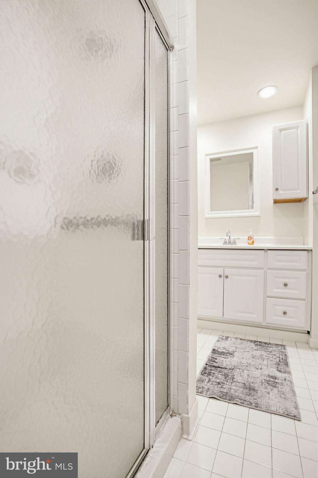 TOPFIELD - Residential