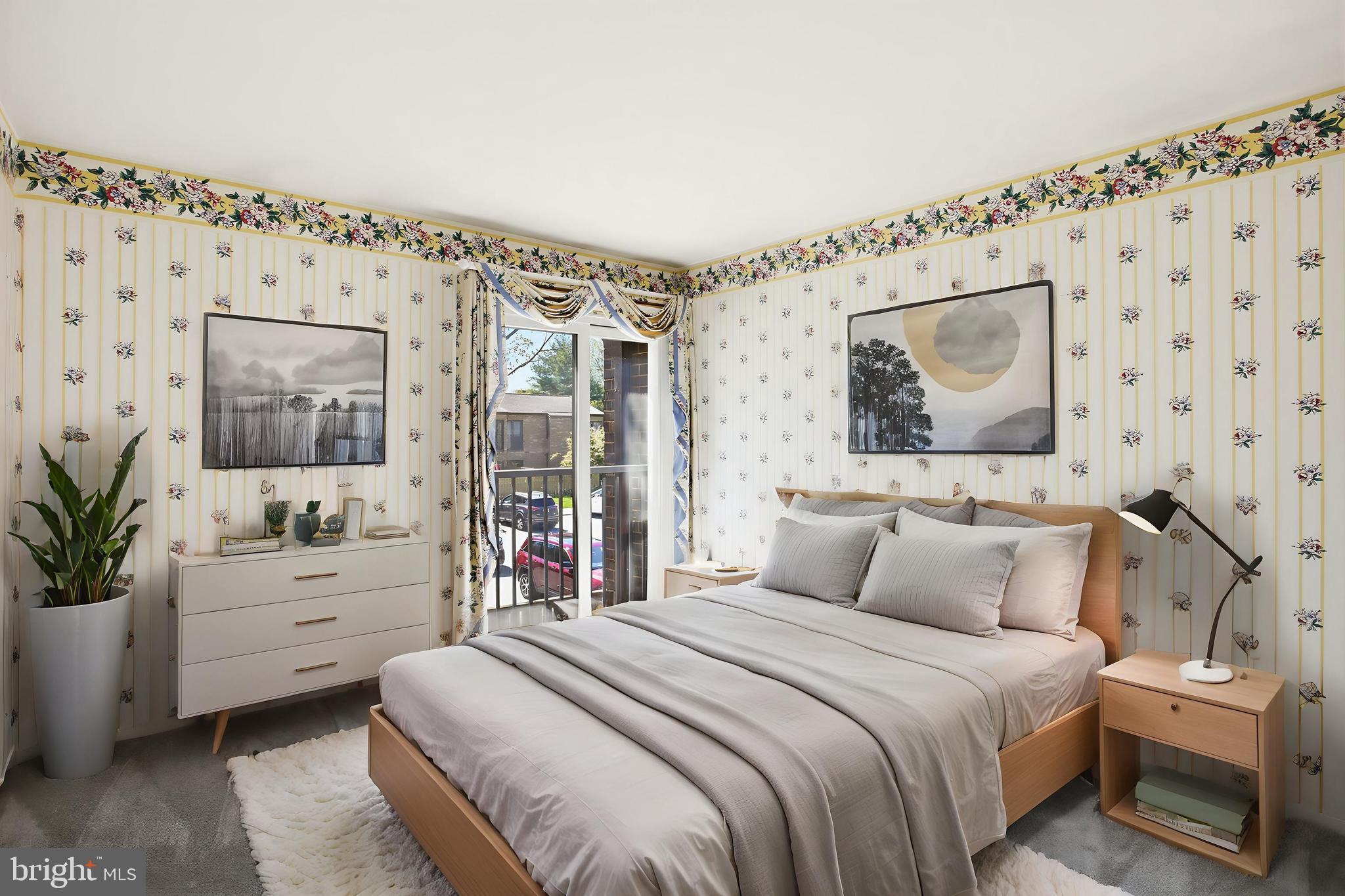 TOPFIELD - Residential