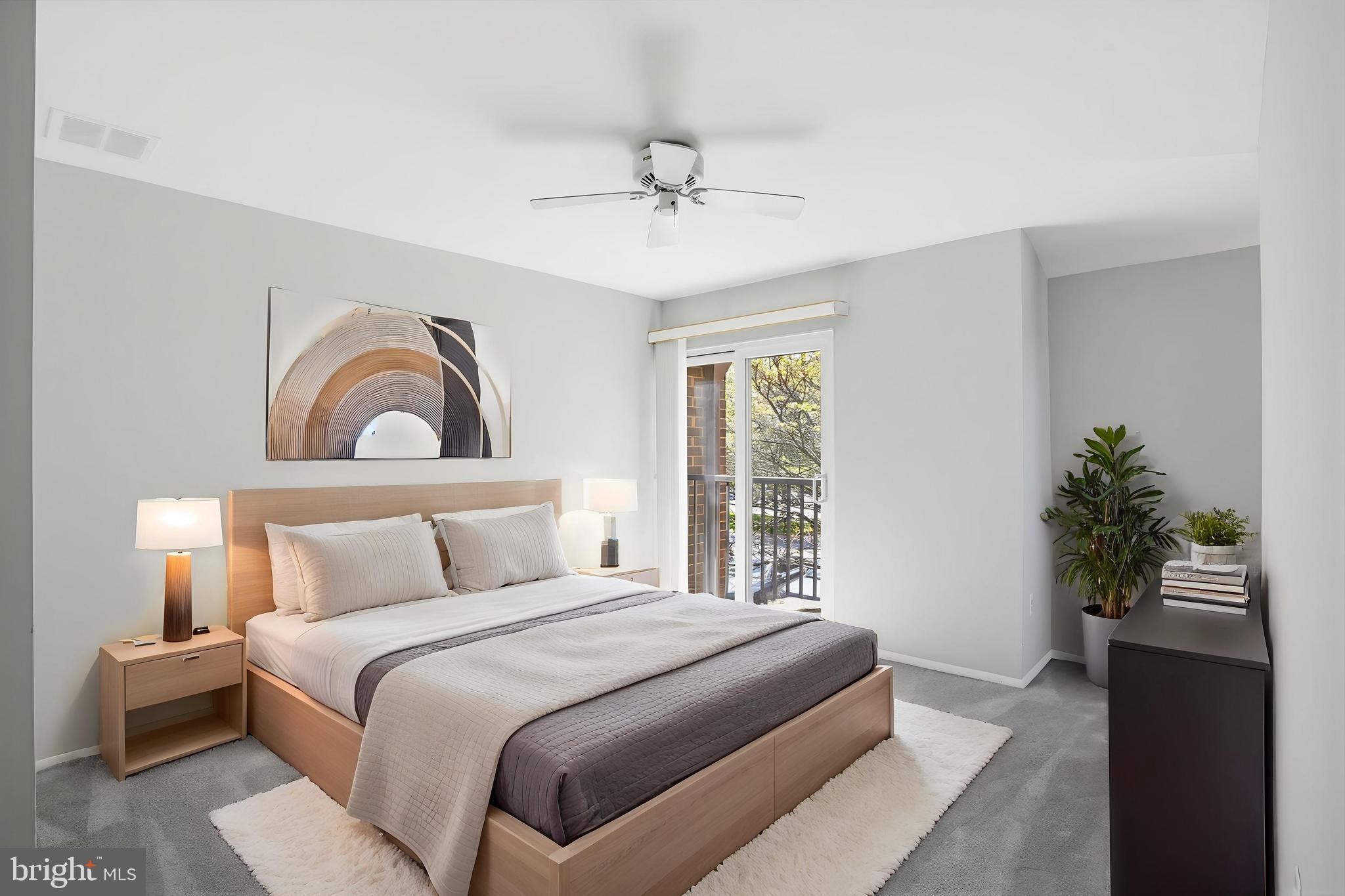 TOPFIELD - Residential