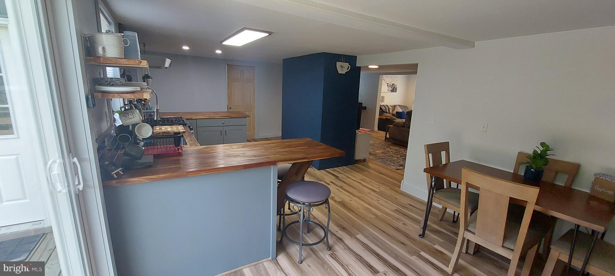 STROUDSBURG - Residential