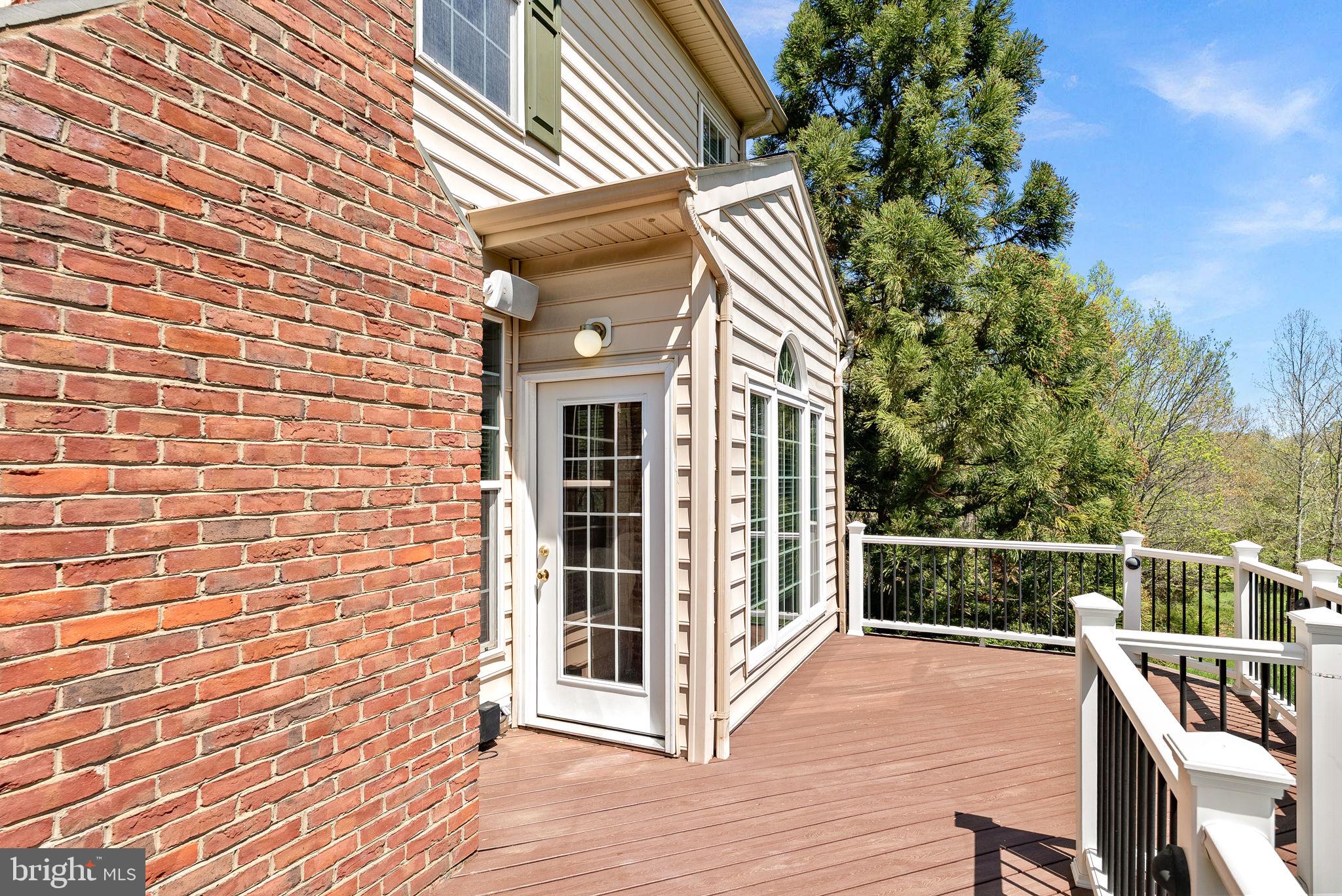 BELMONT COUNTRY CLUB - Residential Lease