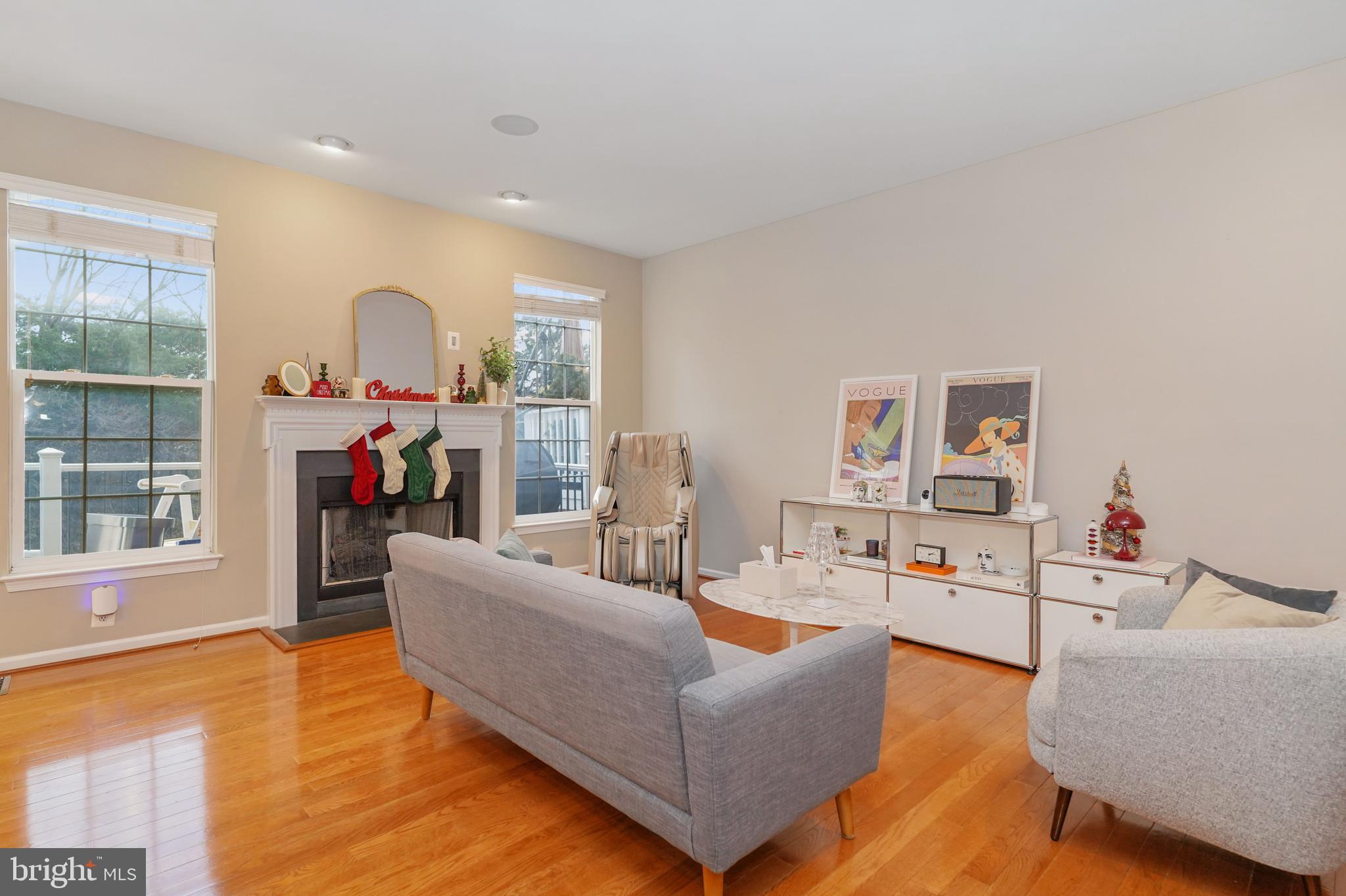 BELMONT COUNTRY CLUB - Residential Lease