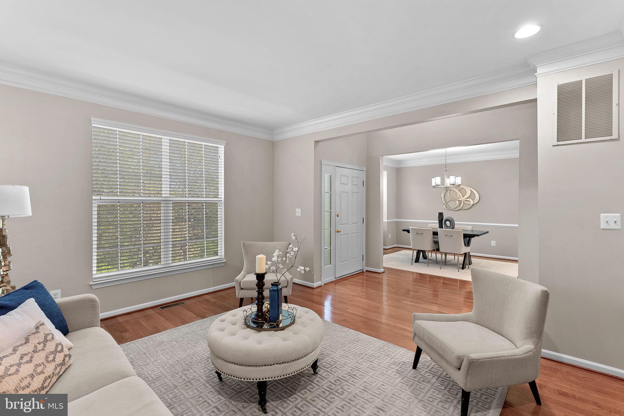 BELMONT COUNTRY CLUB - Residential Lease